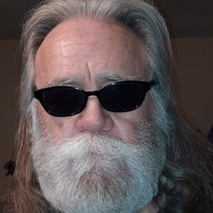 Meet your Posher, Thomas